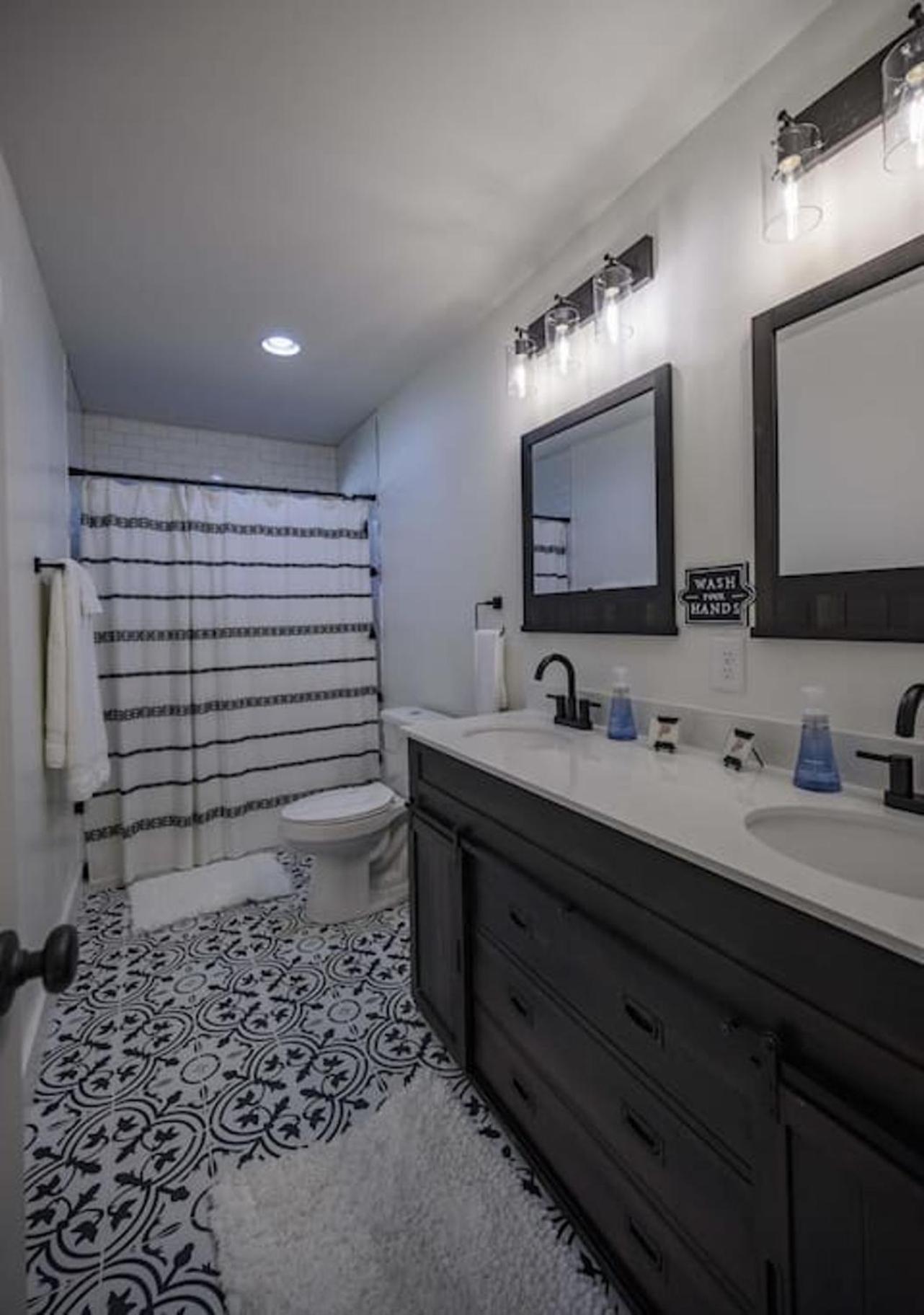 Gorgeous Renovated Home With Large & Private Lot Winchester Exterior foto
